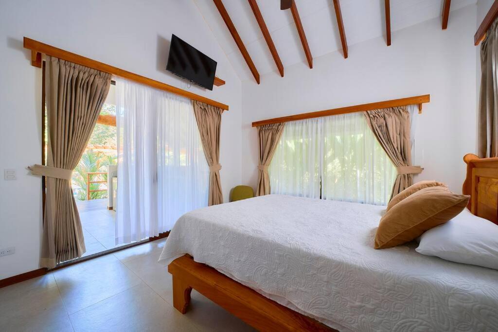 Casa Kristel - Exquisite Villa Getaway Puerto Viejo de Talamanca Eksteriør billede