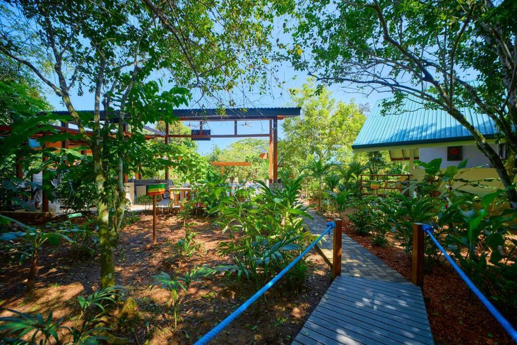 Casa Kristel - Exquisite Villa Getaway Puerto Viejo de Talamanca Eksteriør billede